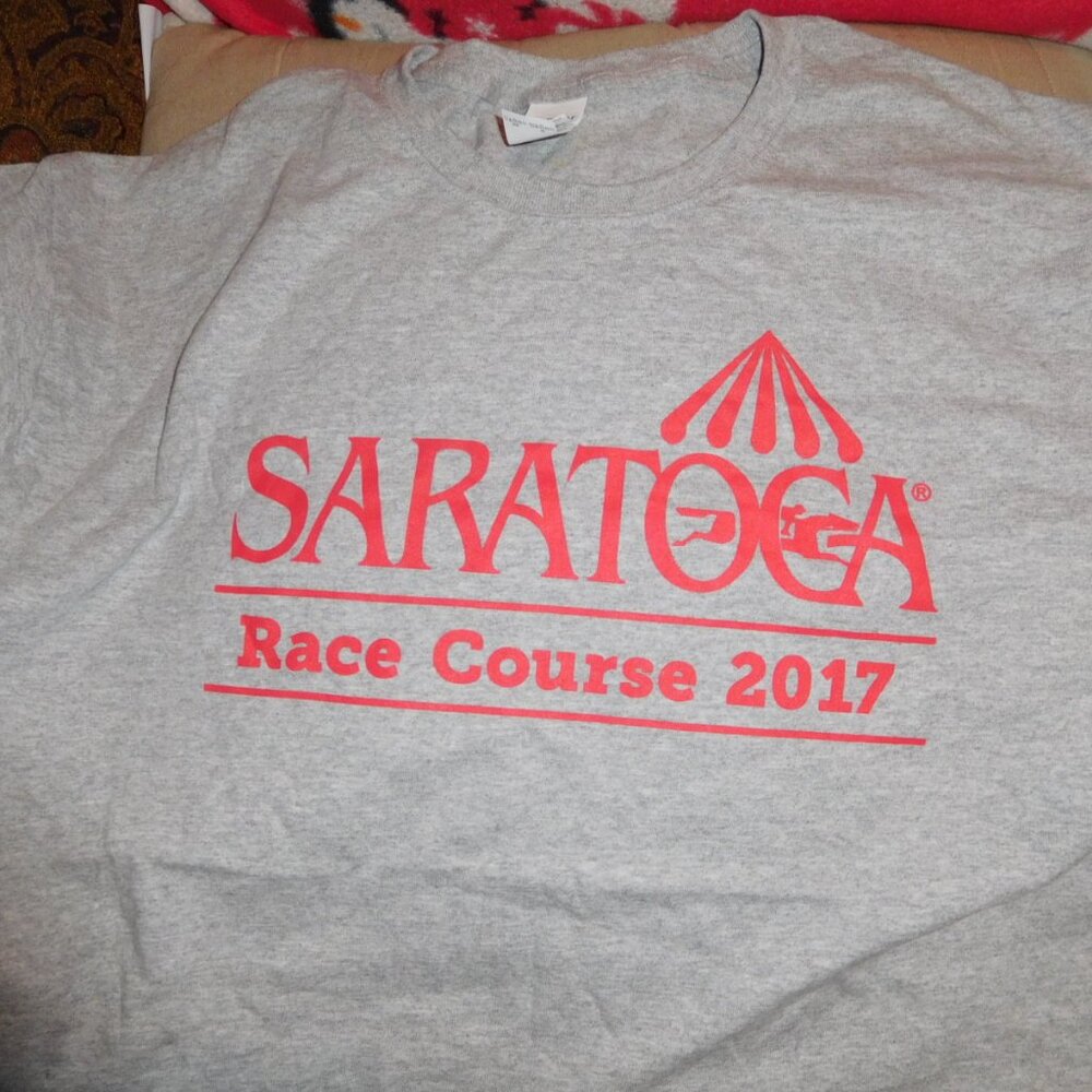 NEW SARATOGA RACE COURSE 2017 T-SHIRT XL